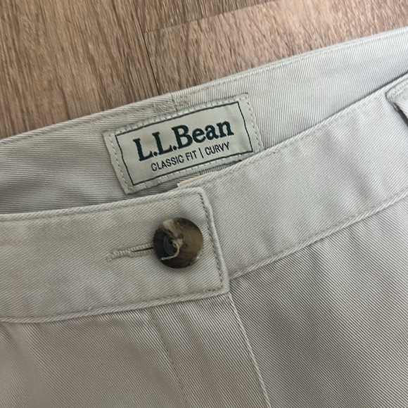 L.L. BEAN | Women's Curvy Fit Chino Khaki Pants - Picture 2 of 3